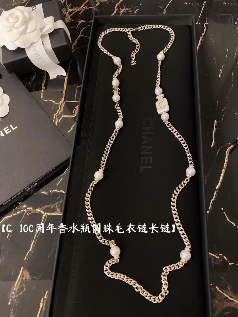 Ch**el necklaces
